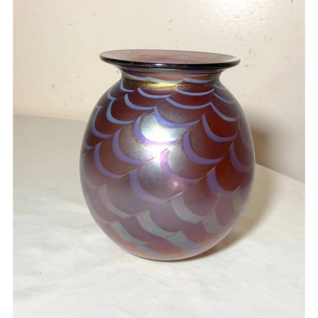 Original 1996 Hand Blown Aurene Iridescent Rick Strini Pulled Wave Glass Vase For Sale - Image 9 of 13