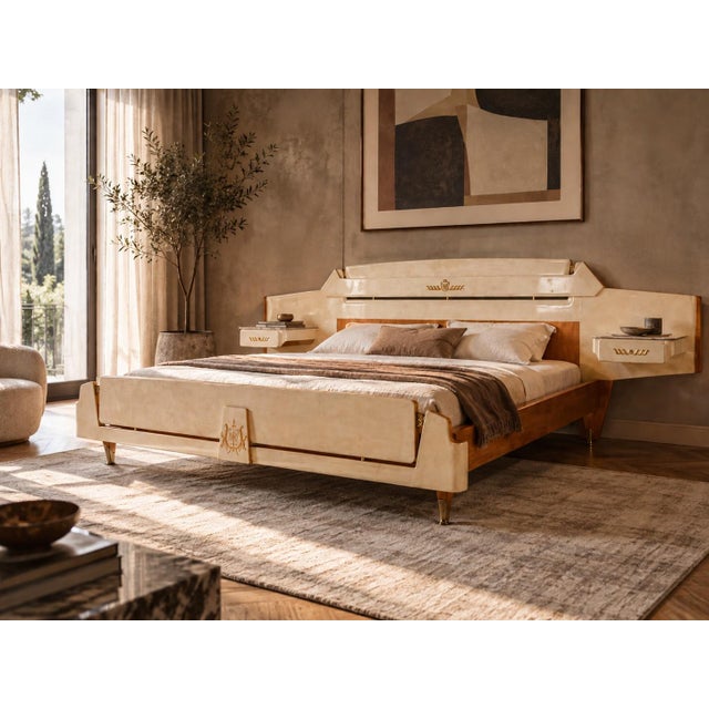 Important Italian double bed dating from the mid-20th century, attributed to Giovanni Gariboldi, distinguished by its use...