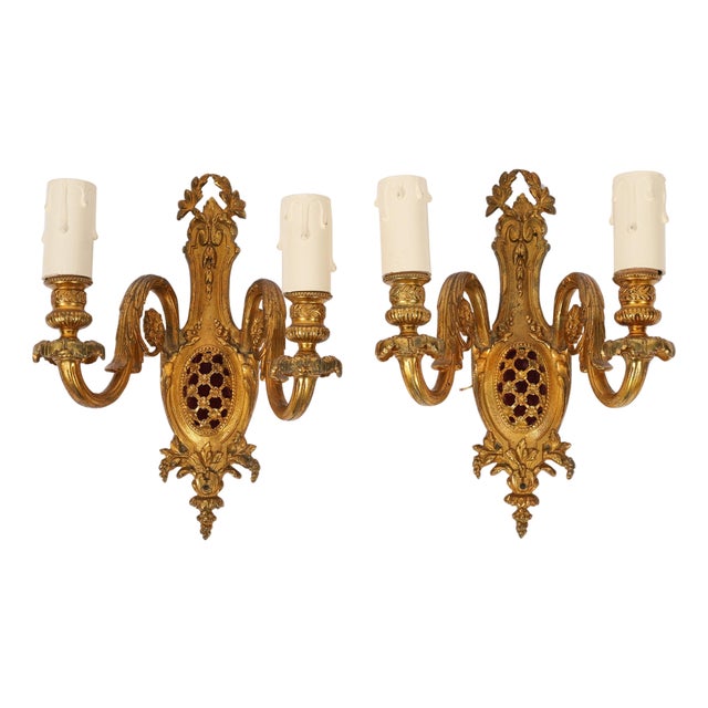 Antique French Gilt Bronze Ormolu Wall Lights, 1800s, Set of 2 For Sale