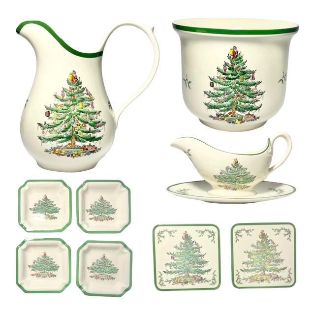 1980s Spode “Christmas Tree” Ceramic Dinnerware Serving Hostess Set - 9 pieces For Sale