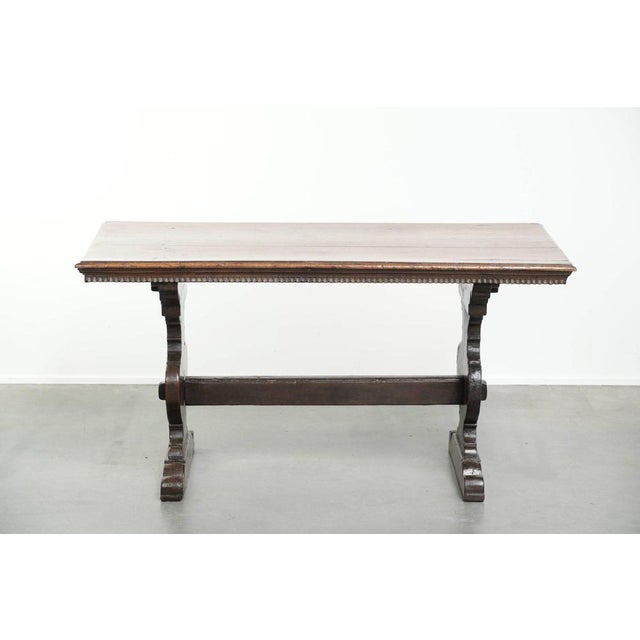 Antique Italian Dining Table in Walnut, 1500s For Sale - Image 4 of 14