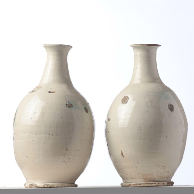 Ceramic Pair of 18th Century Italian Pharmacy Jars For Sale - Image 7 of 10
