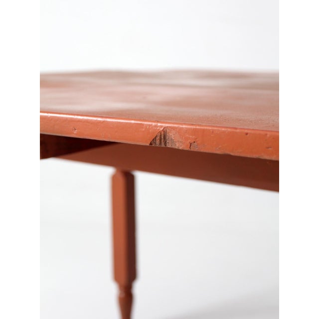 Early 20th Century Antique Painted Primitive Drop Leaf Table For Sale - Image 5 of 18
