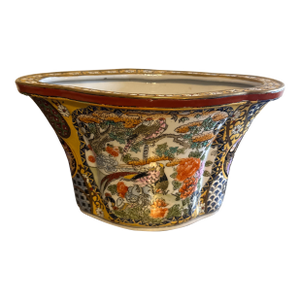 Vintage Chinese Export Porcelain Bird and Female Figures Painted Cachepot Flower Pot
