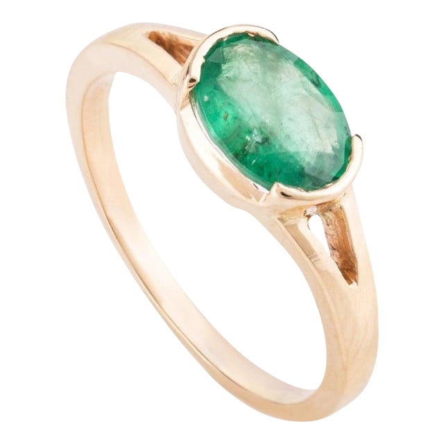 Art Deco 14k Yellow Gold 1.16 Carat Oval Emerald Single Stone East to West Ring Size 6.5 For Sale - Image 3 of 11