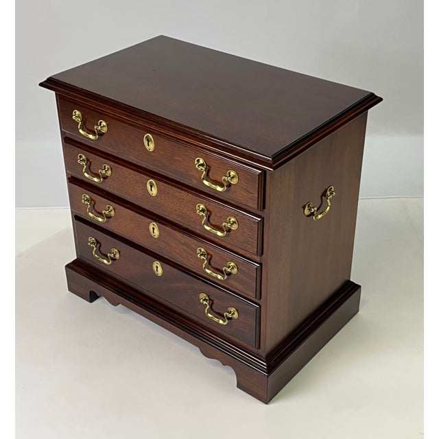 Late 20th Century Councill Craftsmen Mahogany 4-Drawer Bedside Chest For Sale - Image 6 of 12
