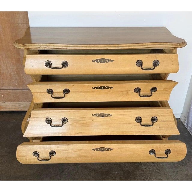 A Sculptural Dutch Bombe Commode in Bleached Maple For Sale - Image 9 of 18