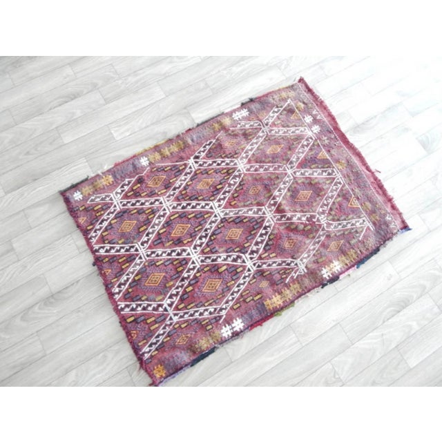 Mid-Century Modern Vintage Zig Zag Turkish Cicim Kilim Rug 1′12″ × 2′7″ For Sale - Image 3 of 8