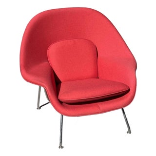 Eero Saarinen Womb Chair by Knoll For Sale