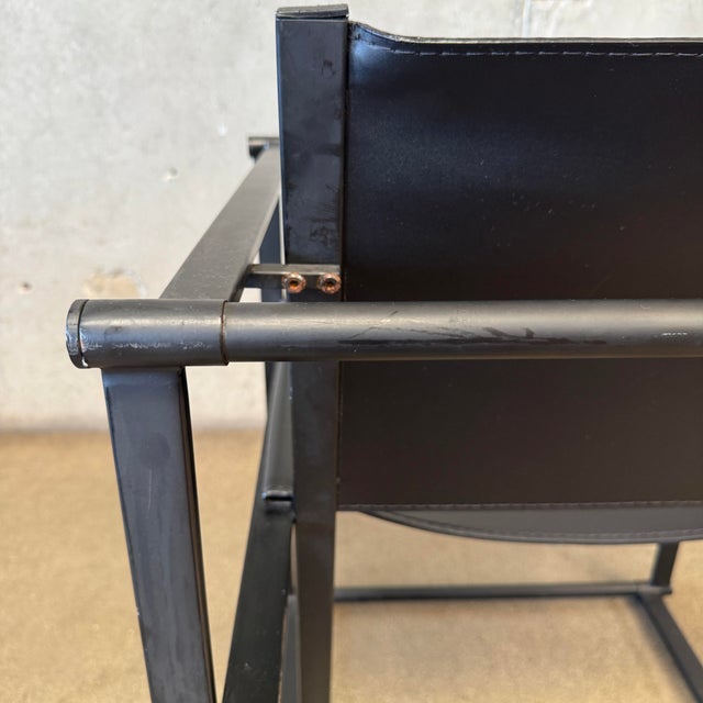 1990s Post Modern Black Leather and Metal Armchair #2 Attributed to Radbound Van Beekum for Pastoe For Sale - Image 11 of 11