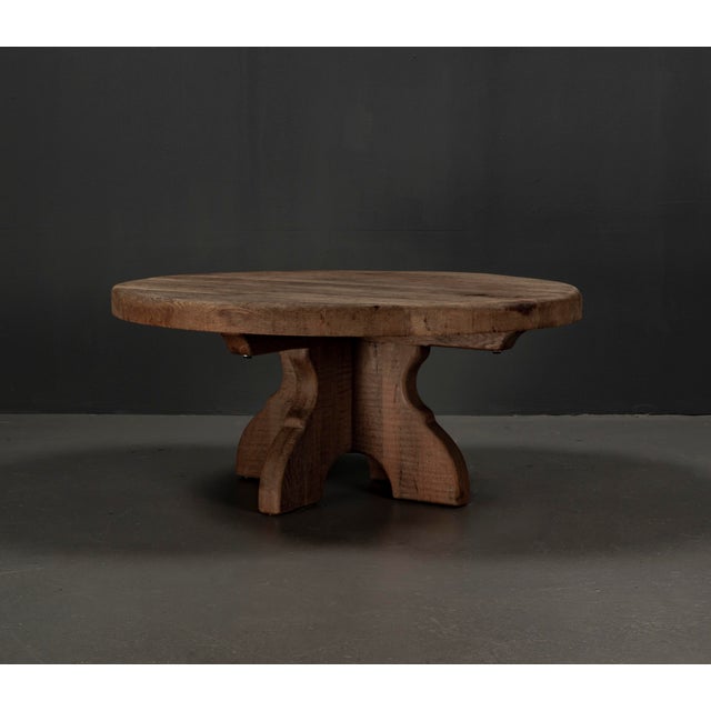 Large Vintage Rural Round Coffee Table in Oak, 1960s For Sale - Image 4 of 14