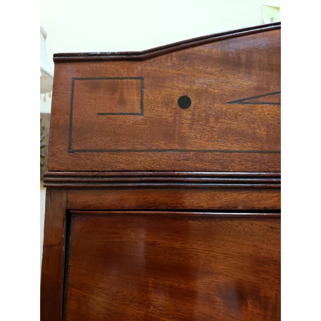 Brown English Regency Mahogany Bow-Front Chest-on-Chest With Ebony Inlay & Lion-Head Pulls, C. 1810–1820 For Sale - Image 8 of 10