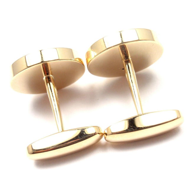 2000 - 2009 Bvlgari Bulgari 18k Yellow Gold Mother Of Pearl Cufflinks, Pair For Sale - Image 5 of 7