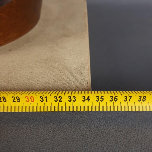 Vintage Italian Carved Wooden High Relief of Christ, 20th Century For Sale - Image 11 of 14