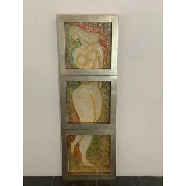 Exceptional set of three carved and retro -decorated resin panels position them on the ground or on the wall both...