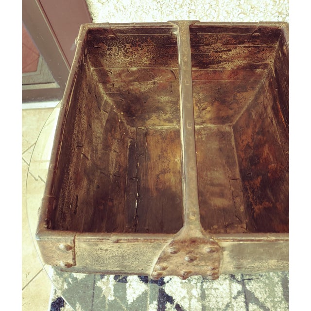 Chinese Mid 20th Century Chinese Hand Carved Lunch Box For Sale - Image 3 of 9