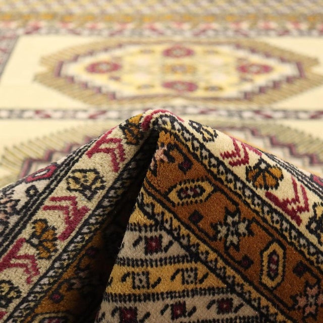Shirvan Rug in Wool For Sale - Image 6 of 8