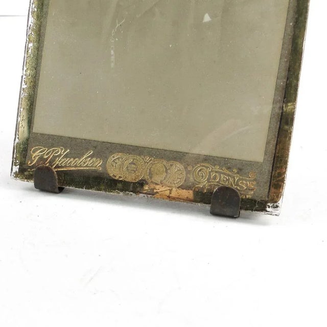 Light Yellow Art Nouveau Frames, Sweden, 1900s, Set of 2 For Sale - Image 8 of 9