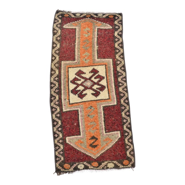 Handmade Floor Red Color Small Mat Rug For Sale