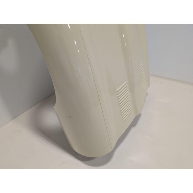 Jaguar E-Type Full-Scale Bonnet Display For Sale - Image 12 of 14
