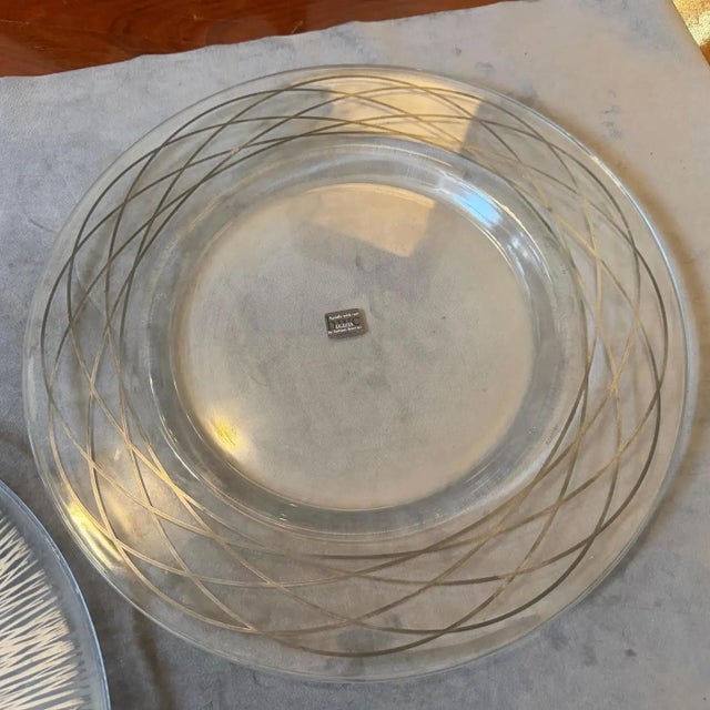 Two 2000s Barbara Forni for Sottsass Associated Studio Round Glass Plates For Sale - Image 15 of 17