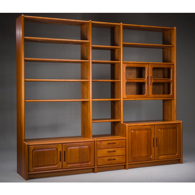 Mid-Century Modern Danish Modular Teak Wall Unit from Dyrlund, Denmark, 1970s For Sale - Image 10 of 12