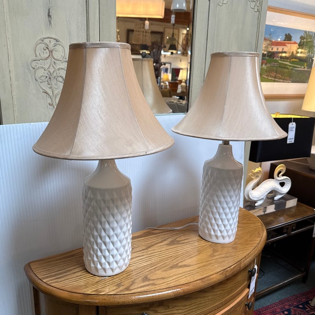 Transitional Catalina Lighting Quilted Table Lamps, Pair For Sale - Image 3 of 12