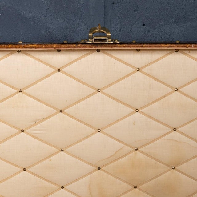 Louis Vuitton Antique French Malle Haute Trunk in Woven Canvas from Louis Vuitton, 1900 For Sale - Image 4 of 18