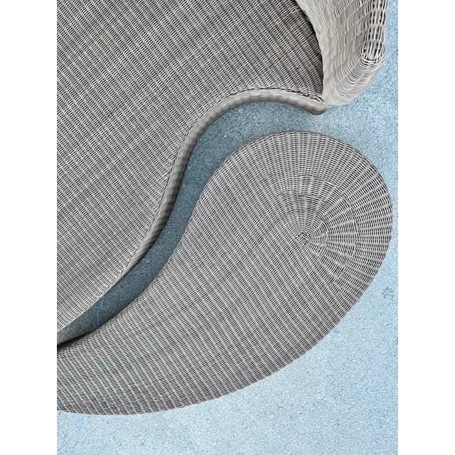 Vladimir Kagan Vintage ‘Dune’ Woven Daybed | by Vladamir Kagan for Barlow Tyrie For Sale - Image 4 of 13