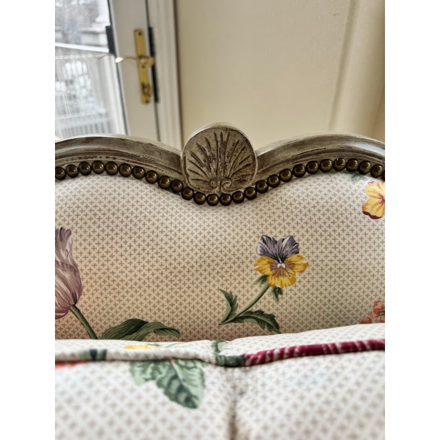 French Minton Spidell Pair of Louis Seize Style Painted and Upholstered Bergères For Sale - Image 3 of 8