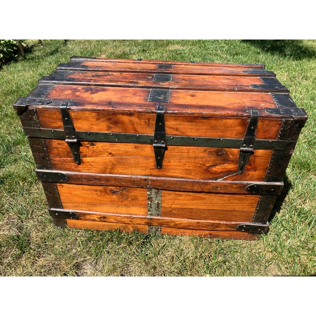 Brown Late 19th Century Antique American Trunk For Sale - Image 8 of 9