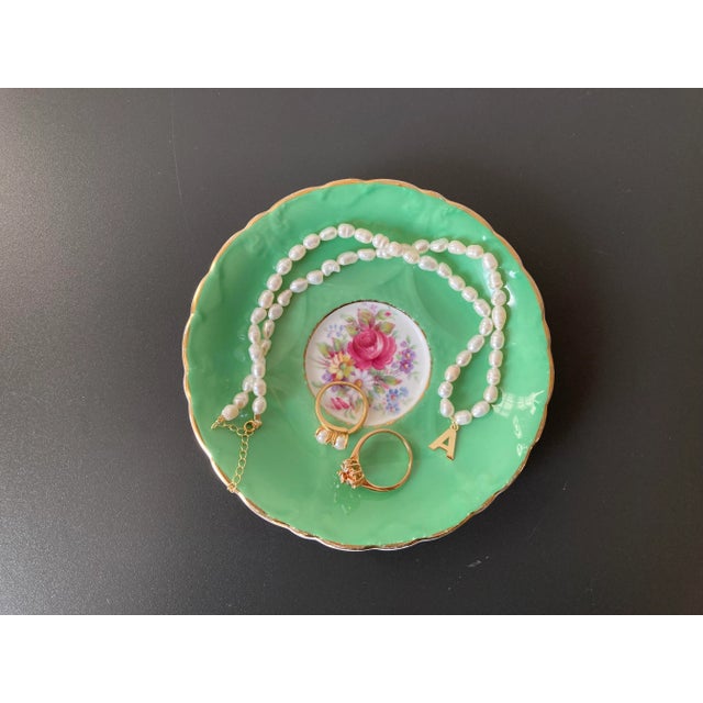 Victorian English Green and Rose Porcelain Jewelry Dish by Paragon For Sale In New York - Image 6 of 12