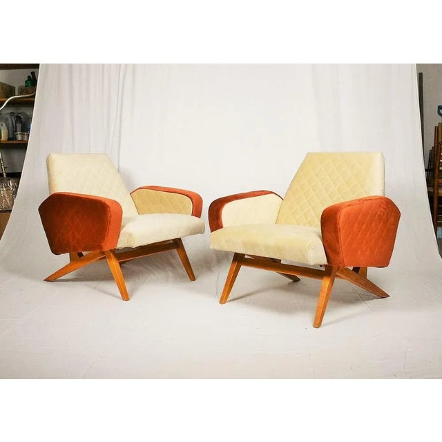 - Made in Italy - Made of wood, fabric - Re-upholstered - Very good, original condition.