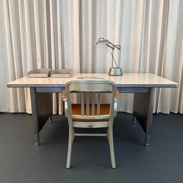 Shaw Walker 1950s Mid-Century Industrial Brushed Steel Police Station Desk For Sale - Image 4 of 11