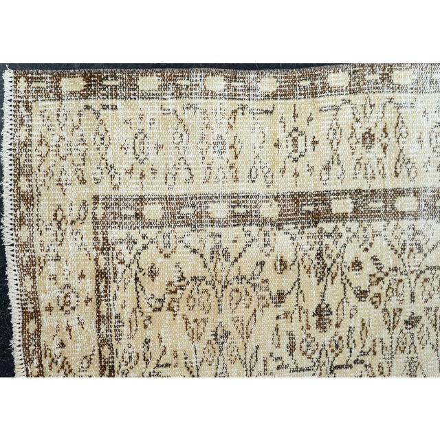 Early 21st Century Turkish Vintage Rug 5'5" x 8'10" #21397 For Sale - Image 5 of 8