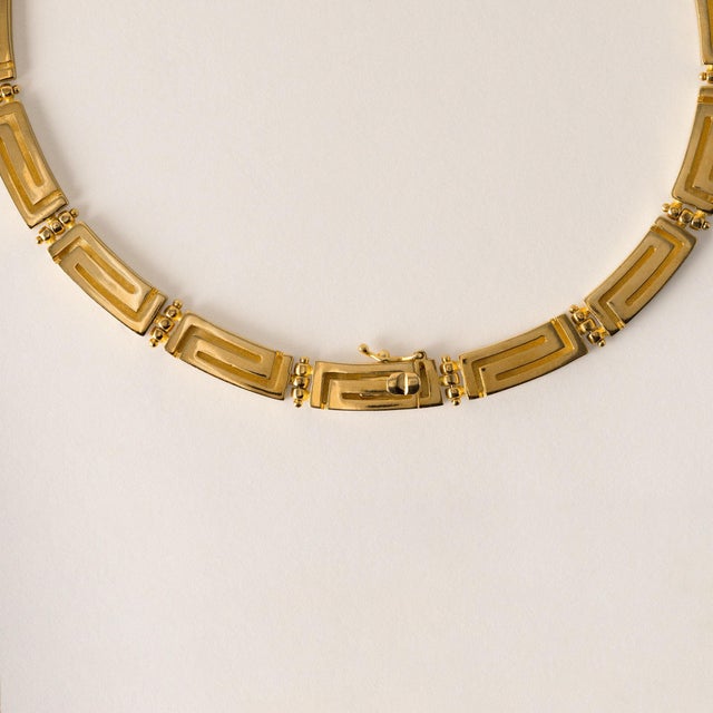 Late 20th Century Vintage 2 Carats Diamond Medallion Greek Meander Cameo Necklace 18k Gold For Sale In Los Angeles - Image 6 of 8