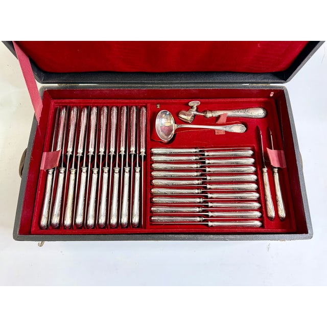 Prestige Flatware Service with Marly Pattern for 18 from Christofle, 1897, Set of 154 For Sale - Image 6 of 13