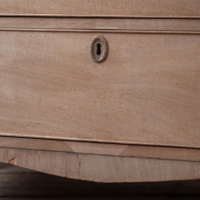 George III Mahogany Chest of Drawers, c.1810 For Sale - Image 12 of 18
