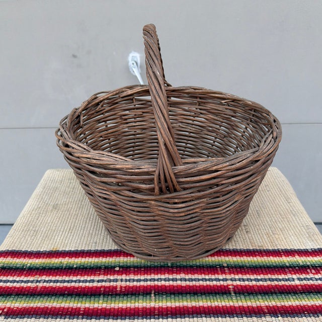 1900 - 1909 A Antique Woven Reed Basket, Circa 1900 For Sale - Image 5 of 12
