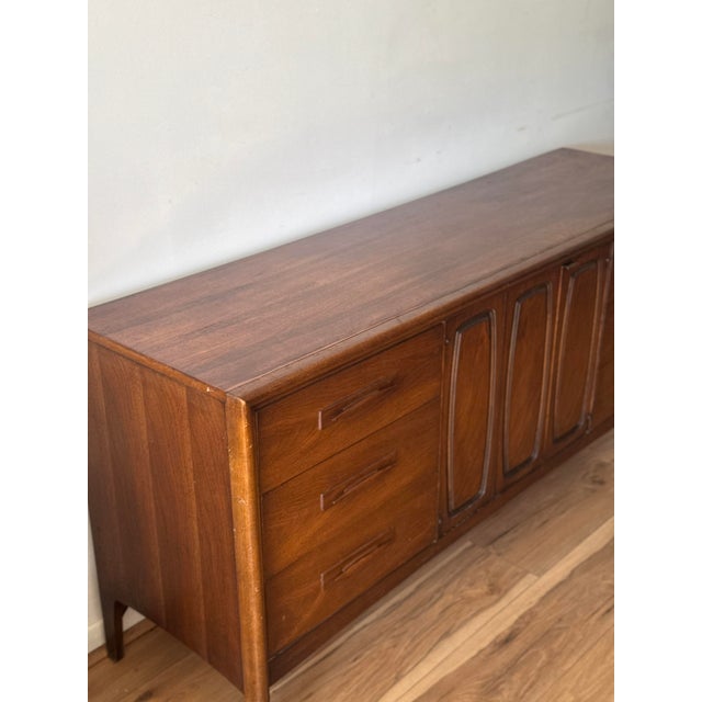 Mid Century Modern Broyhill Emphasis Walnut Dresser For Sale - Image 10 of 11