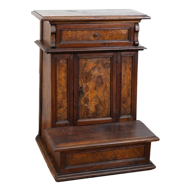 Antique 18th Century Louis XIV Kneeler in Solid Walnut and Burl For Sale