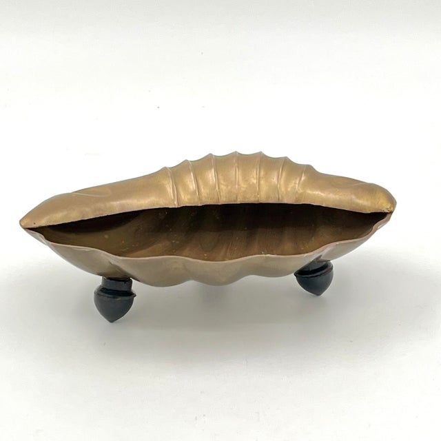 1970s Vintage Brass Scallop Shell Ashtray, Soap Dish, Trinket Dish Coastal Decor For Sale - Image 5 of 10