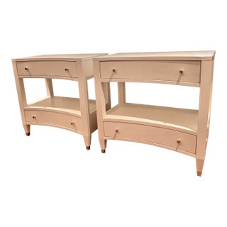 Pair of Modern History White Side Tables/Nightstands For Sale