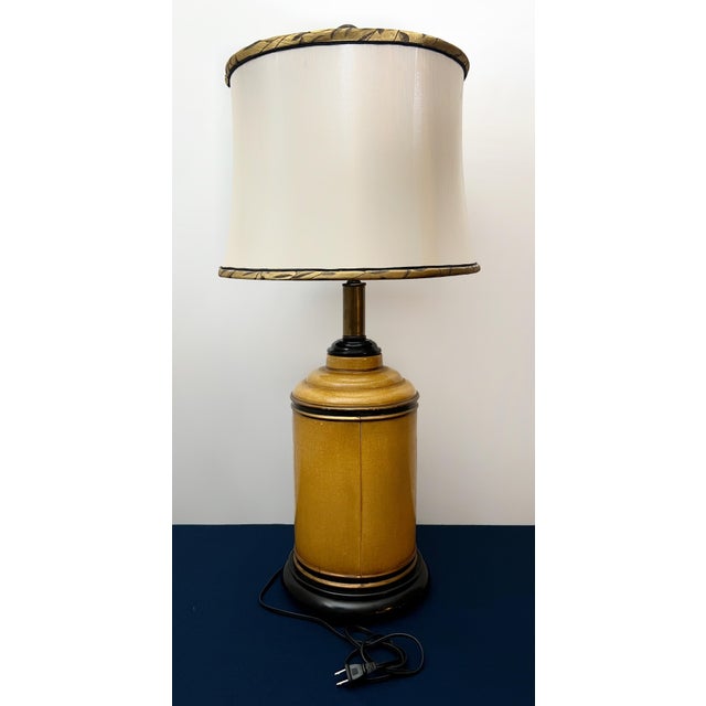 Mid 20th Century Paul Hanson Chinoiserie Ocher Yellow Ceramic Table Lamp With Original Shade For Sale - Image 9 of 11