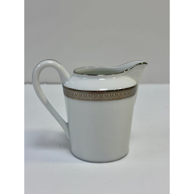 Charles Haviland & C. Parlon Limoges Malmaison Platinum (No Verge) Porcelain Set - 8 Pieces For Sale In Raleigh - Image 6 of 17