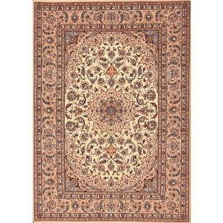 Middle Eastern Rug in Wool For Sale