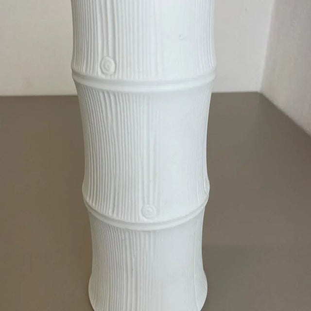 Porcelain & Bamboo Op Art Vase by Heinrich Fuchs for Hutschenreuther, Germany, 1970s For Sale - Image 4 of 15