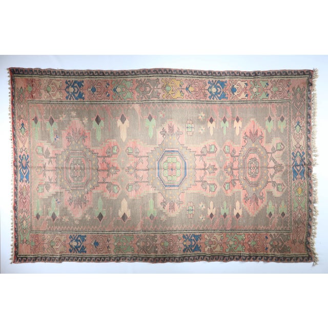 Semi-Antique Caucasian Sumak Kilim – Handwoven Tribal Flatweave with Medallion and Geometric Borders This striking semi-...