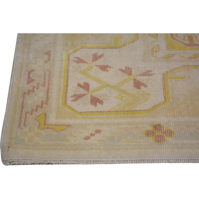 Vintage Turkish Anatolian Hand Knotted Wool Rug, 6'5''x9'1'' For Sale - Image 4 of 6