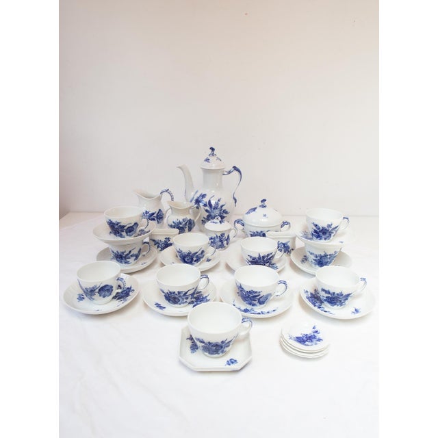 Vintage Blue Flower Blå Blomst Coffee Set from Royal Copenhagen, 1980s, Set of 33 For Sale - Image 9 of 14